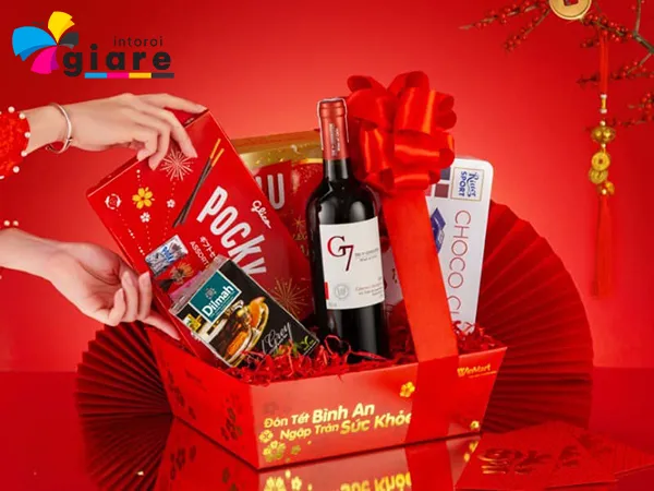 Mẫu hộp quà tết vinmart