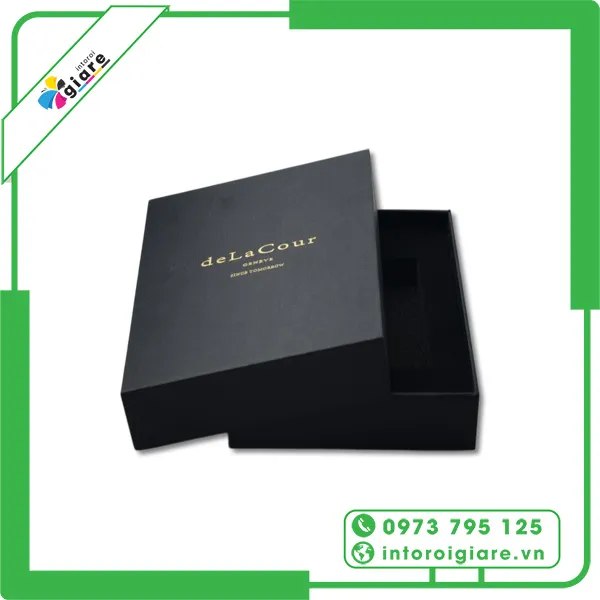 Mẫu hộp giấy đen deLaCour